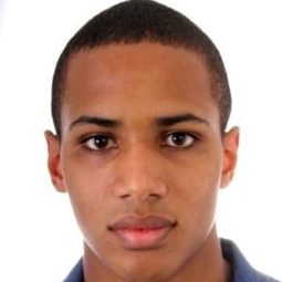 Ibrahim Mané 飾演 Penelope's Guy