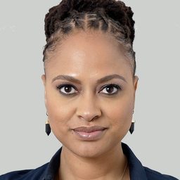 艾娃·杜威納 飾演 Self