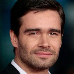 Pyotr Fyodorov - 黑暗時刻演員 飾演Anton Batkin