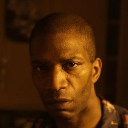 馬克·蒙奈羅 - Villain演員 飾演Michael Till