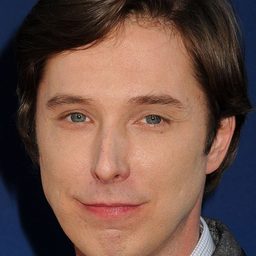 蘭迪·麥道爾 - 老媽之夜演員 飾演Hank