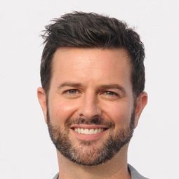 Zack Andrews - 十月建造的房屋 2演員 飾演Zack