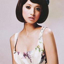 吉川ひなの 飾演 