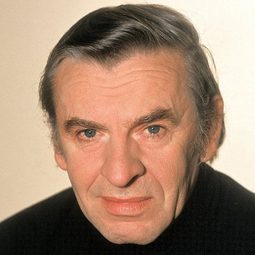 Jozef Kroner - 火車演員 飾演Grandfather