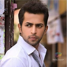 Alok Narula - 一個星期三的下午演員 飾演Raj Sharma (Cameraman)