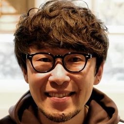 吉浦 康裕 - アイの歌声を聴かせて導演