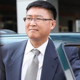 Yusheng Li 飾演 武南义雄