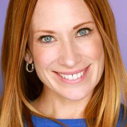 金潔·丹尼爾斯 飾演 The Moonlight Aquarium Narrator (voice)