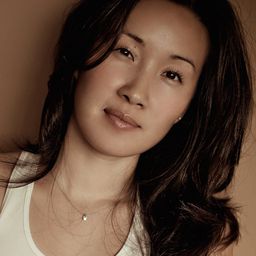 Susie Lee 飾演 Andreen