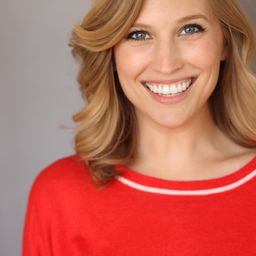 愛曼達·隆德 - 送子鳥演員 飾演Miscellaneous Storks (voice)