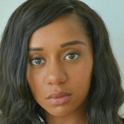 Makeda Declet - 慾望·生活·愛情演員 飾演Maya