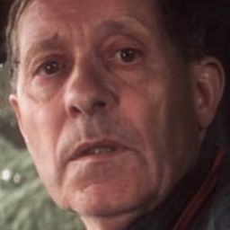 Bob Frost 飾演 Bus Driver