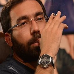 Hesham Mansour 飾演 