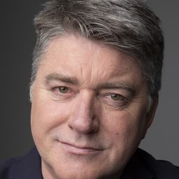 Pat Shortt 飾演 Colm