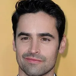 傑西·布萊佛 - 羅密歐與茱麗葉演員 飾演Balthasar