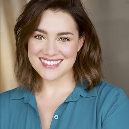 Catia Ojeda 飾演 Diane