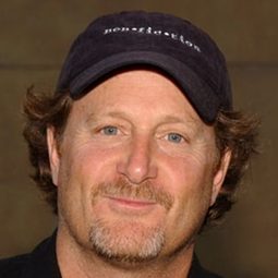 Stacy Peralta 飾演 Self