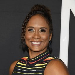 Akela Cooper - 人工殺姬 2.0編劇