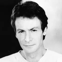 羅賓·薩克斯 飾演 Sarris