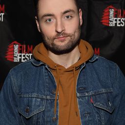 Erik Bloomquist - 選舉日演員 飾演Oliver Hull