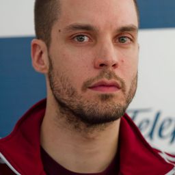 Lorenzo Balducci 飾演 Giacomo