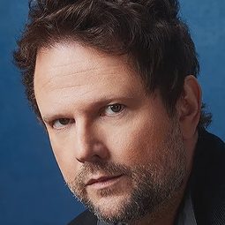 塞爾頓梅洛 飾演 Common Man