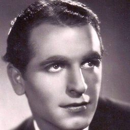 Enzo Fiermonte - 賓漢演員 飾演Galley Officer (uncredited)