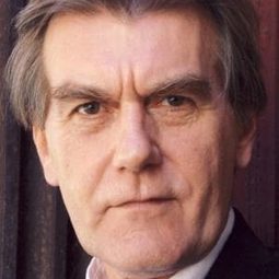 Graeme Malcolm 飾演 