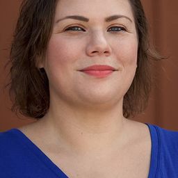 蕾伊拉·博爾津什 飾演 Dudley (voice)