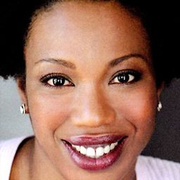 Portia 飾演 Doreen / Rafik's Sister