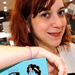 Pénélope Bagieu - 露絲演員 飾演Dinner guest