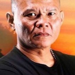 Deny Firdaus 飾演 Murad