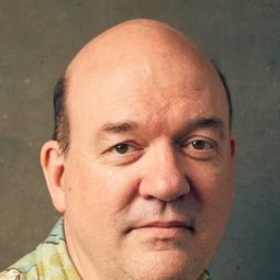 約翰·卡羅·林區 - 真情世界演員 飾演Skipper #1