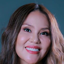 Tsend-Ayush Nyamsuren 飾演 Maralaa's Mother