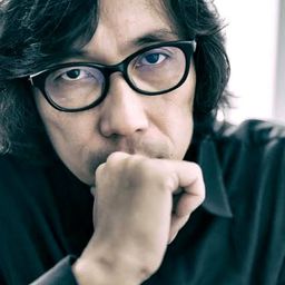 行定勳 - 愛，不由自主導演