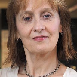 Ione Irazabal 飾演 Cristina