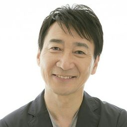 難波 圭一 飾演 Ultraman Hikari (voice)