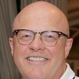 Chuck Konzelman - 毀滅戰士編劇