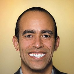 Nate Moore 飾演 Self