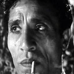 Mohamed Sobeih - 港邊風雲演員 飾演Menam