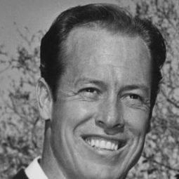 Bob Morgan 飾演 Terrill Cowboy