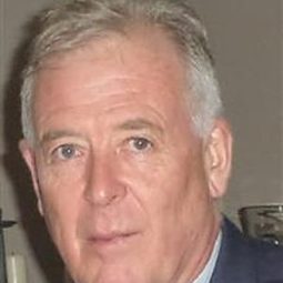 Brendan Grealy 飾演 Brooker