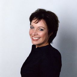 Nina Maria Stemme 飾演 Turandot