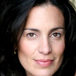 Amy J. Carle - 毛小孩選邊站演員 飾演Dr. Wendy