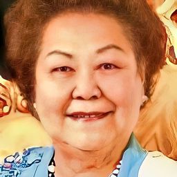 黎桂潤 飾演 May's Mother