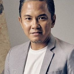 貝托·庫謝里 飾演 Farid