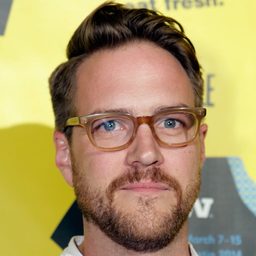 派屈克·布萊斯 飾演 Aaron Franklin