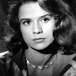 Gertrud Kückelmann 飾演 Cecily