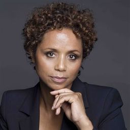 Fanny Gatibelza 飾演 Stéphane's Wife