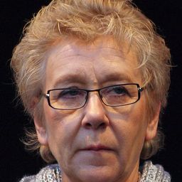 Med Reventberg 飾演 